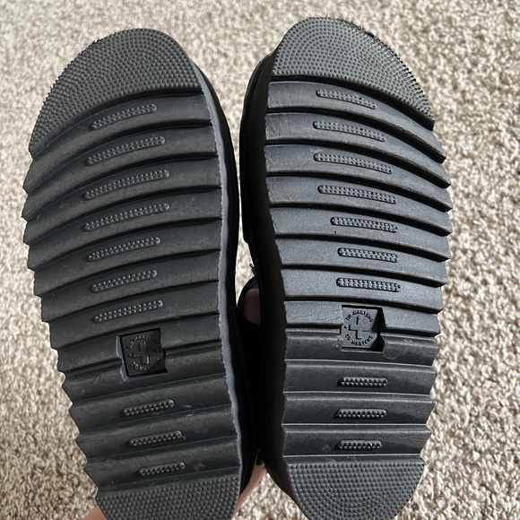 Doc Martin platforms - Picture 4 of 4